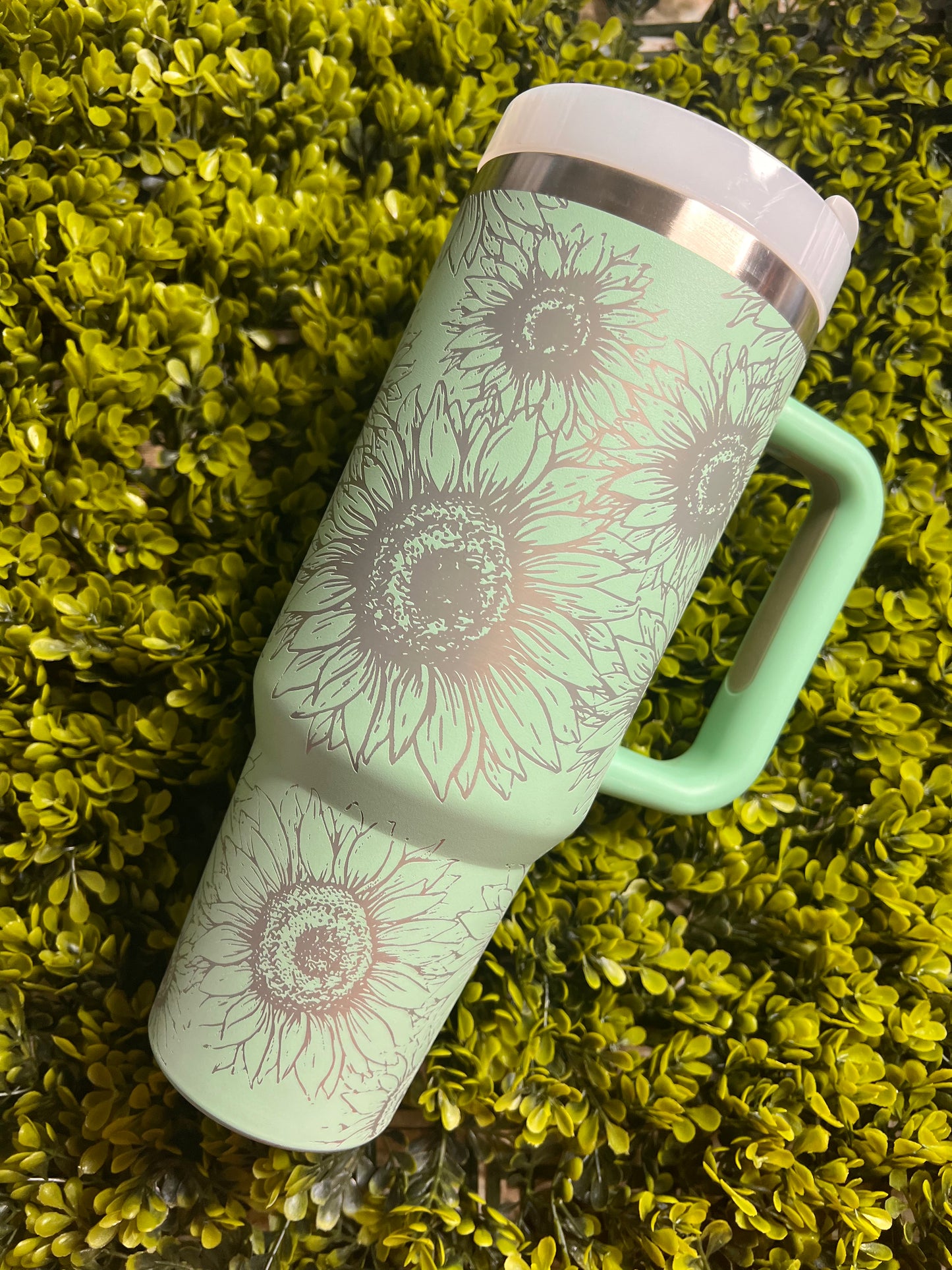 Sunflower Engraved 40 oz Cup with Handle