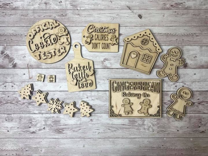 Gingerbread House Tiered Tray Set