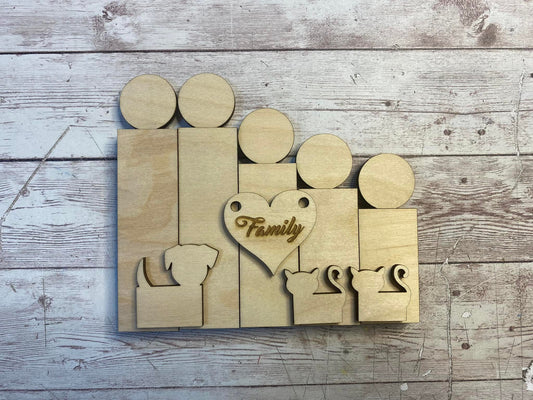 Wooden People Family Figure